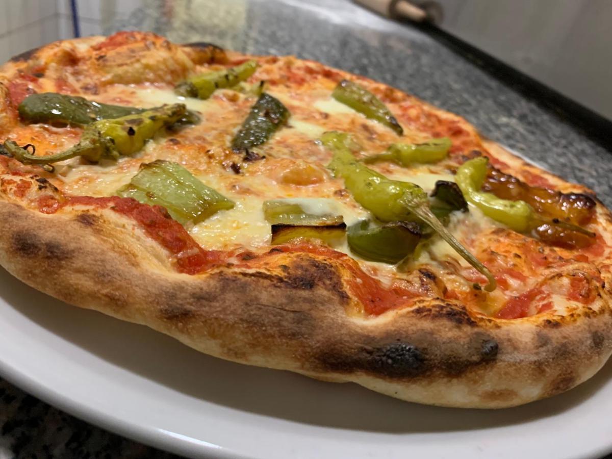 Hotel Pizzeria Da Beni Kochersteinsfeld Eksteriør bilde